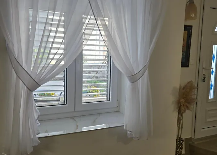 Gala 公寓 Kaštela